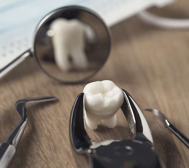 Fair Oaks When Is a Tooth Extraction Necessary